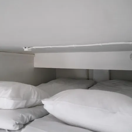Cozy Renovated In Kallio Near Metro Station Apartamento *