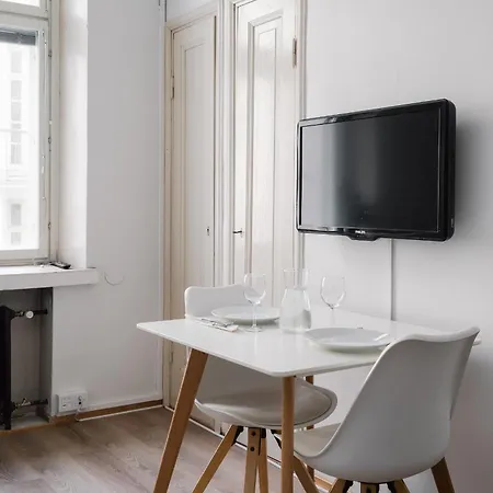 Cozy Renovated In Kallio Near Metro Station Helsinki